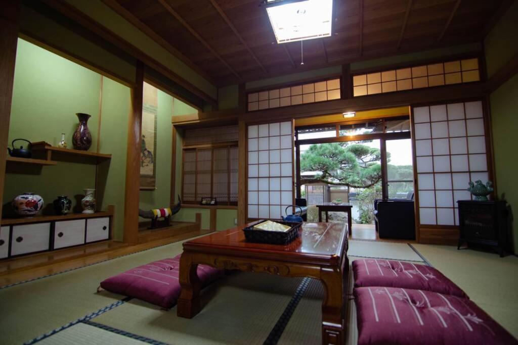 太宰苑 - Dazaien Traditional Japanese Houses Dazaifu Exterior photo